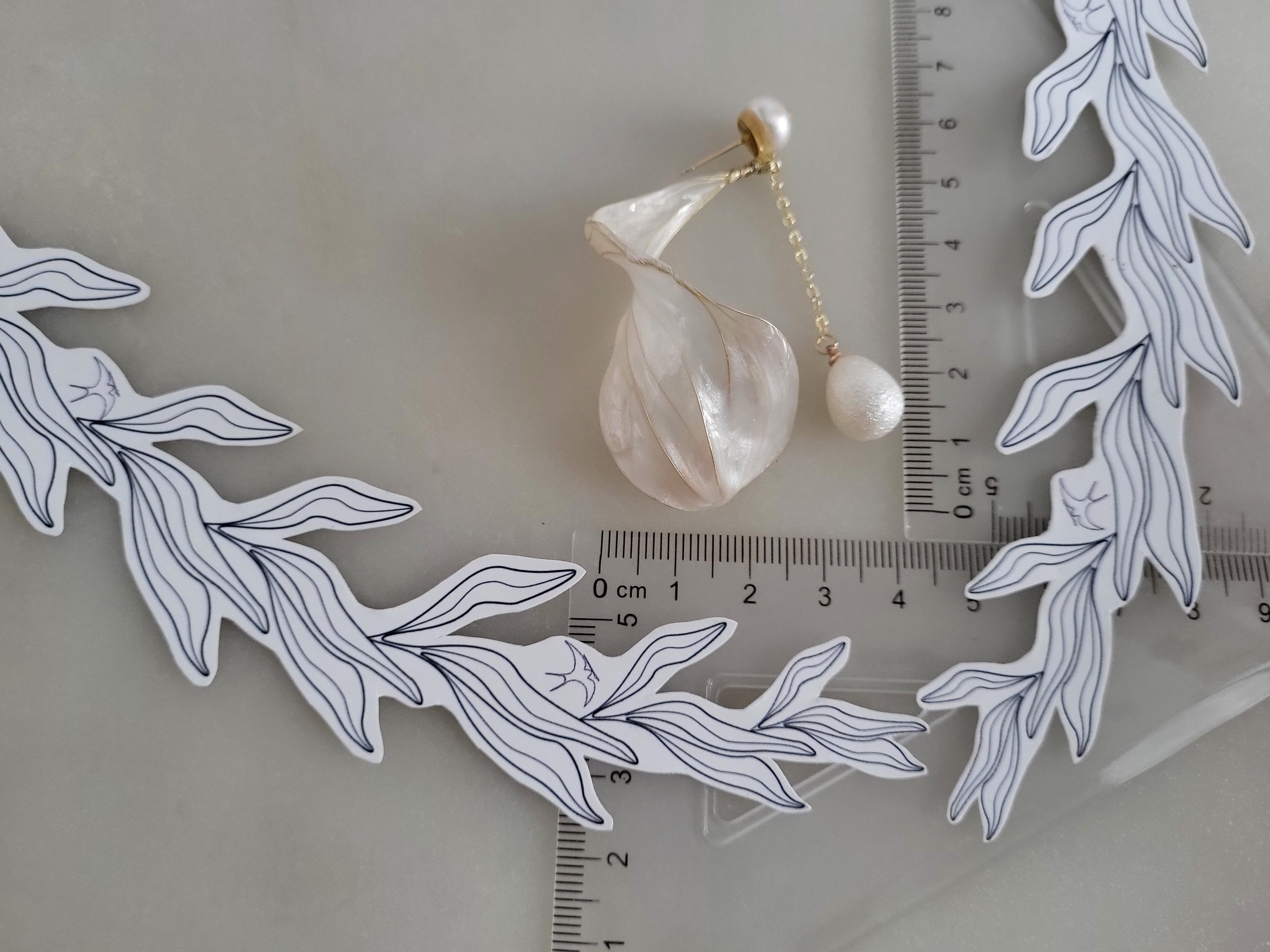 White Pearl Studs Boho Chic Earrings with Long Resin Petal Drop