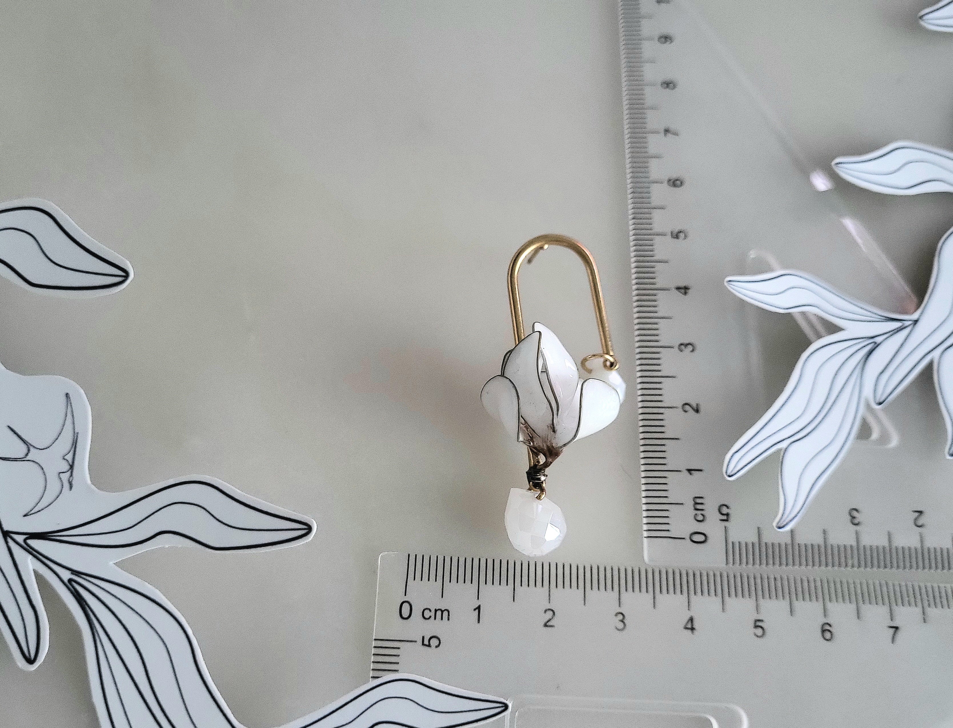 Magnolia earring, magnolia line art, Motherofthebridegift, white magnolie, Renaissance Faire Ren Faire Whimsical Quirky Mismatched Gold