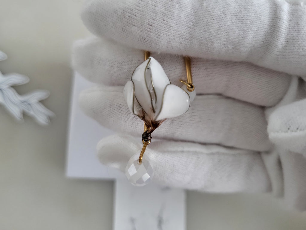 Magnolia earring, magnolia line art, Motherofthebridegift, white magnolie, Renaissance Faire Ren Faire Whimsical Quirky Mismatched Gold