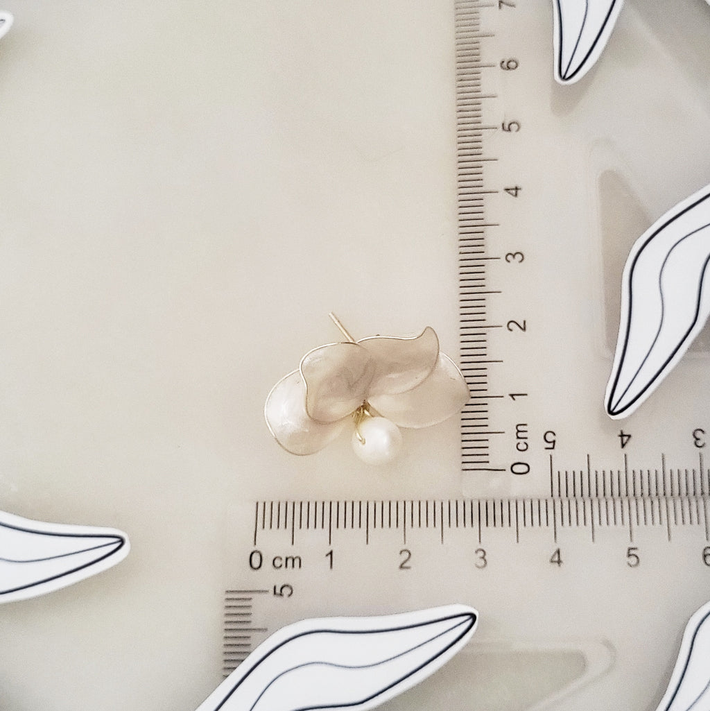 Orchid Earrings with Pearls, Genuine Freshwater Pearl Jewelry, Elven Wedding Flower Dangles, Elegant Bridal Floral Gift, Gold Pearl Charm