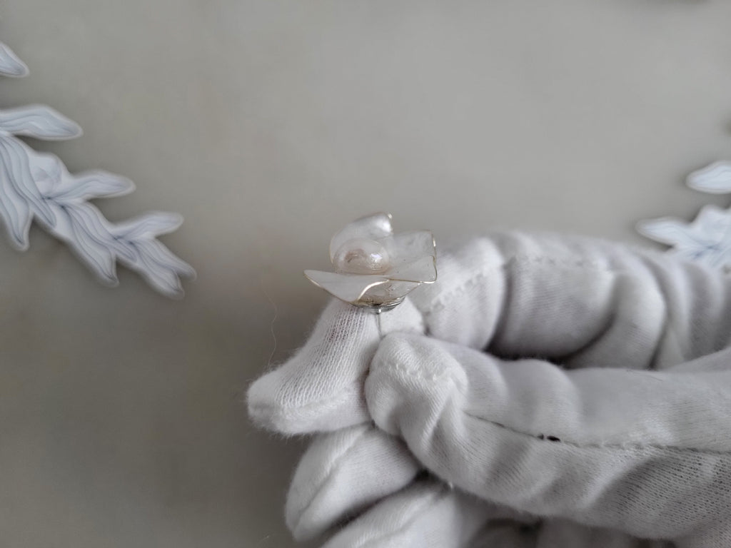 Water Lily Pearl Studs, Real Freshwater Pearl Earrings, Mother of Pearl Wedding Jewelry, Ethereal Bridal Floral Gift, Lustrous White Earwear