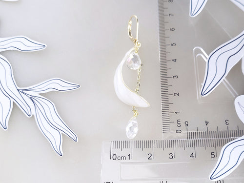 Clear Waterdrop Crystal Earrings, Gold Floral Dangle Studs, Pearly White Resin Flower on Chain, Teardrop Mother of Pearl Style Drop Earring