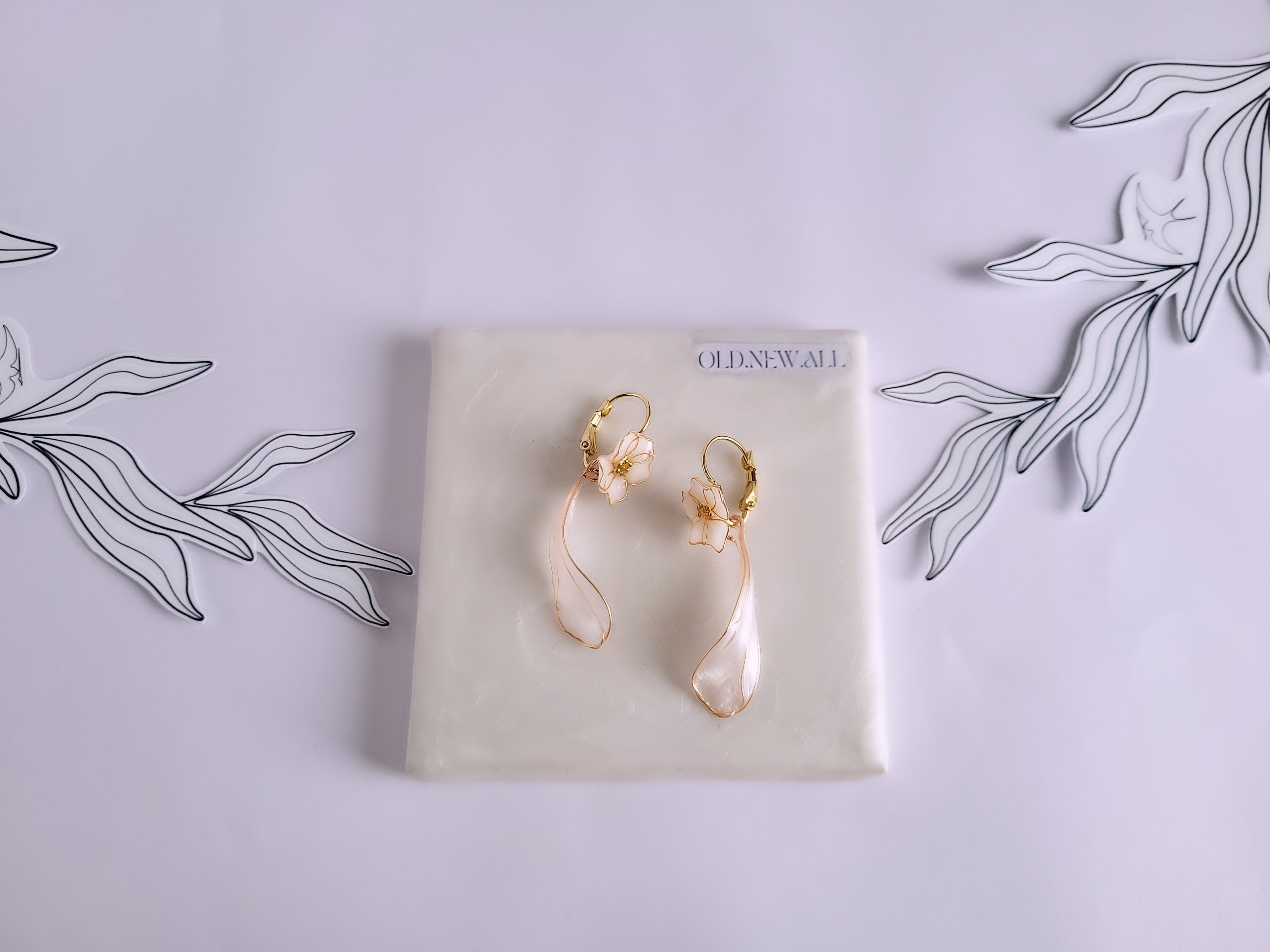 White Flower Earrings, Resin Petal Dangles, Gold Leverback Studs, Floral Drop Jewellery for Whimsical Wedding, Bridal Jewellery